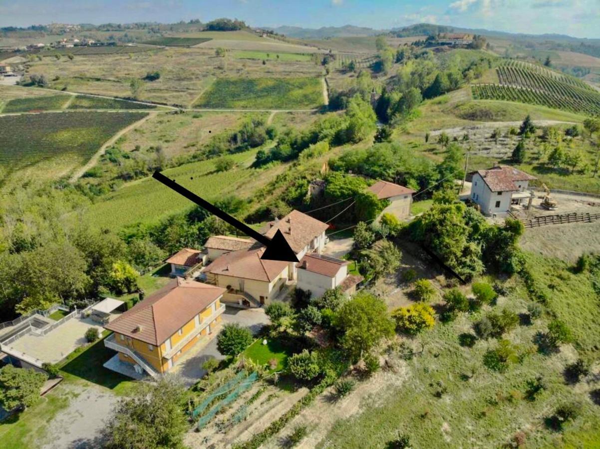 In Casetta Monforte dʼAlba Exterior foto